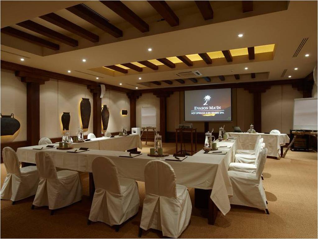 Hotel Ma'In Hot Springs Esterno foto Meeting room at the resort
